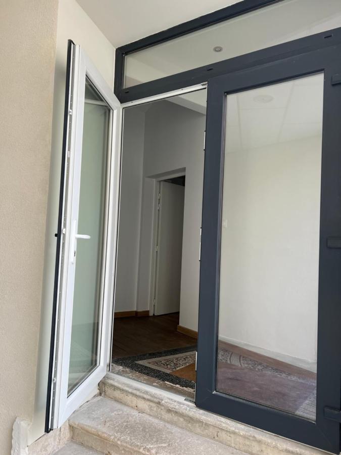 Chic Appartement Type 4 / Parking Prive Reims Eksteriør billede